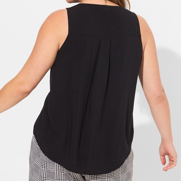 Sleeveless Tank - Picture 3 of 7